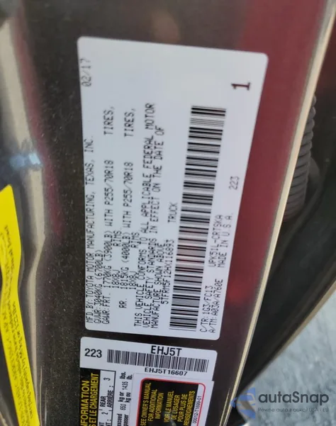 2017 Toyota Tundra Double Cab Sr z USA, uszkodzony, nr VIN 5TFRM5F12HX116893